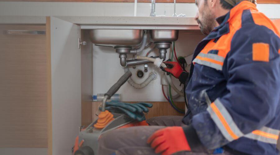 Expert burst pipe repair services in Big Stone City, SD